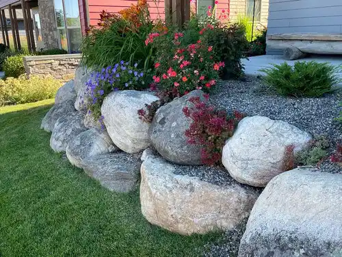 landscaping services Wakefield-Peacedale